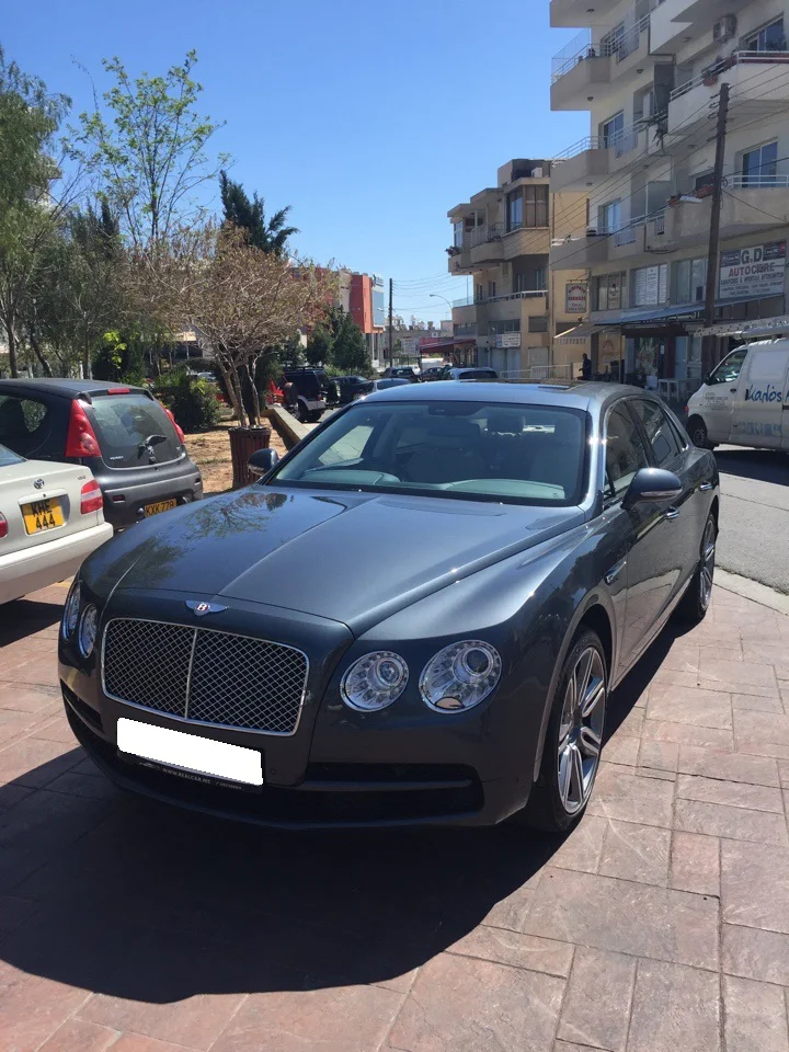 Bentley Flying Spur 4.0 V8 Mulliner