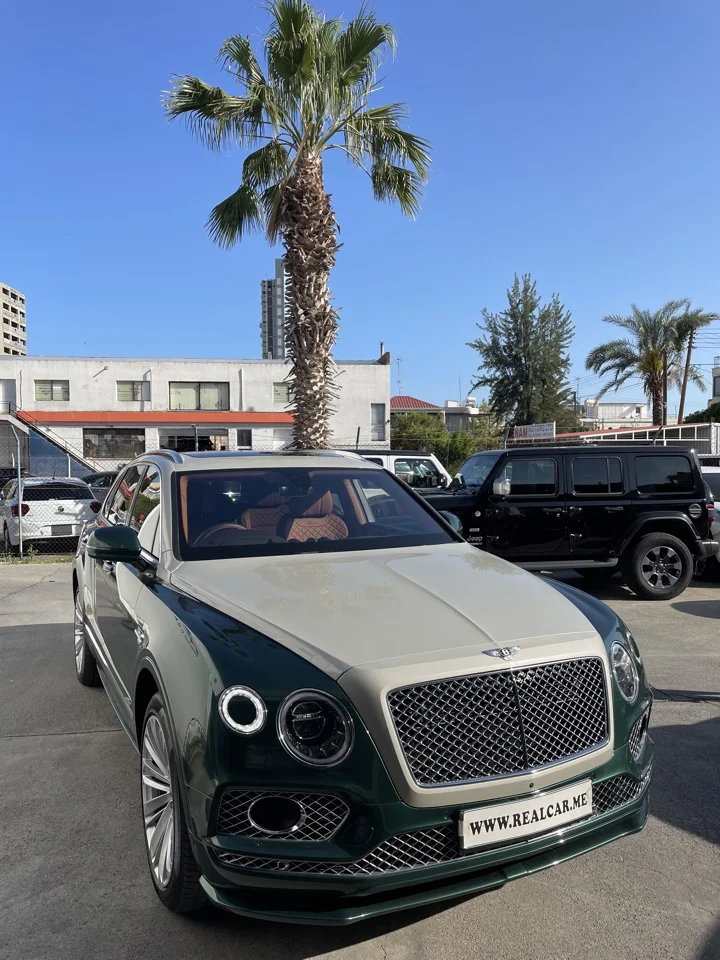Bentley Bentayga V12