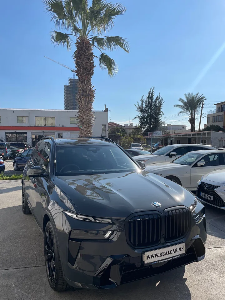 BMW X7 M-SPORT