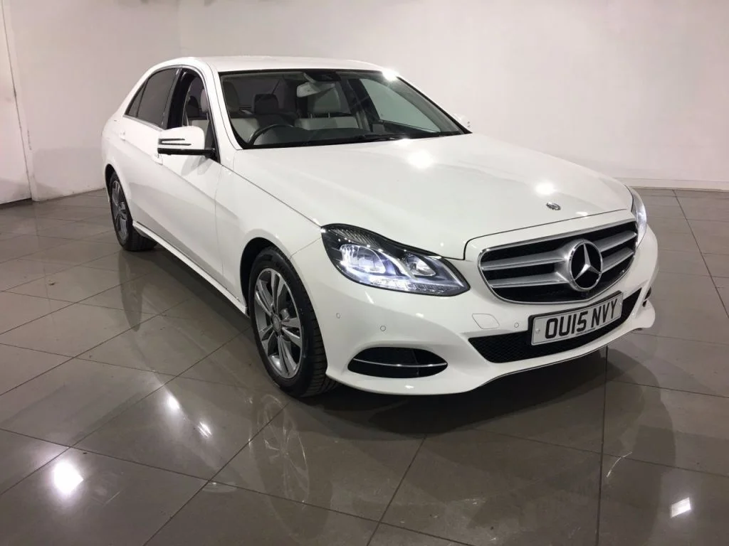 Mercedes-Benz E 220 CDI BLUETEC
