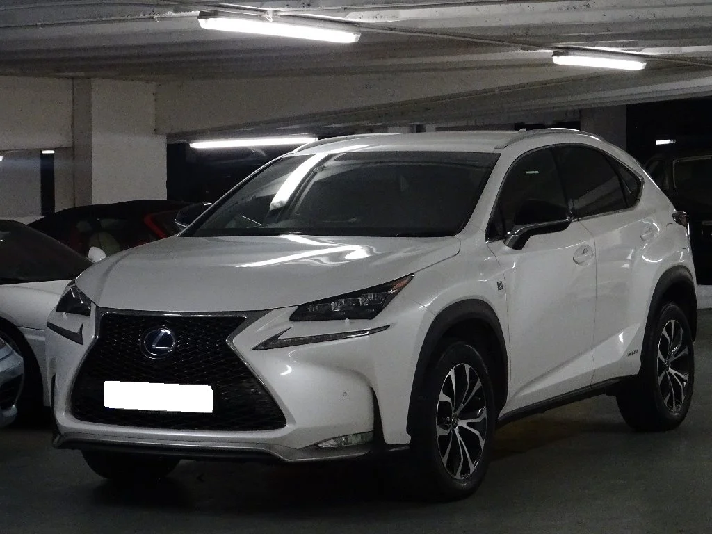 Lexus NX300h F-SPORT