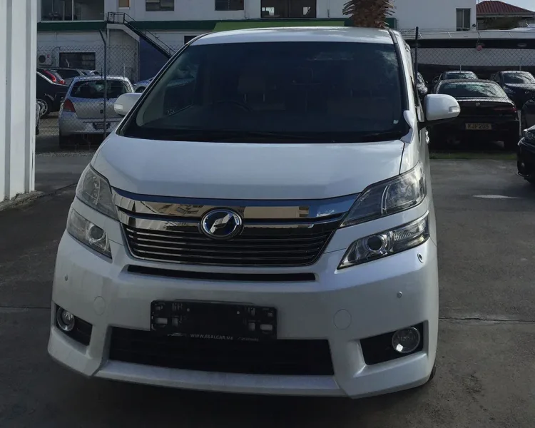 Toyota Vellfire HYBRID 2.4