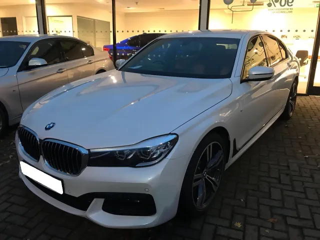 BMW 730d M SPORT