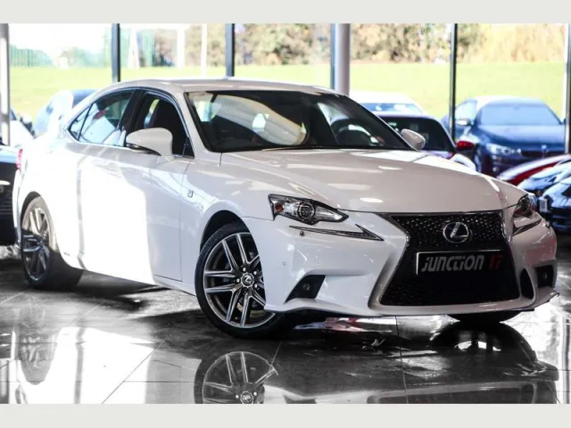 Lexus IS300h F-Sport